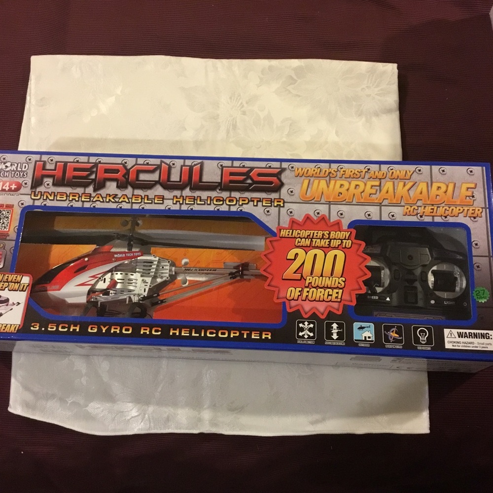 Hercules helicopter, NIB, counter rotating blades for stability, approx 15”x8”